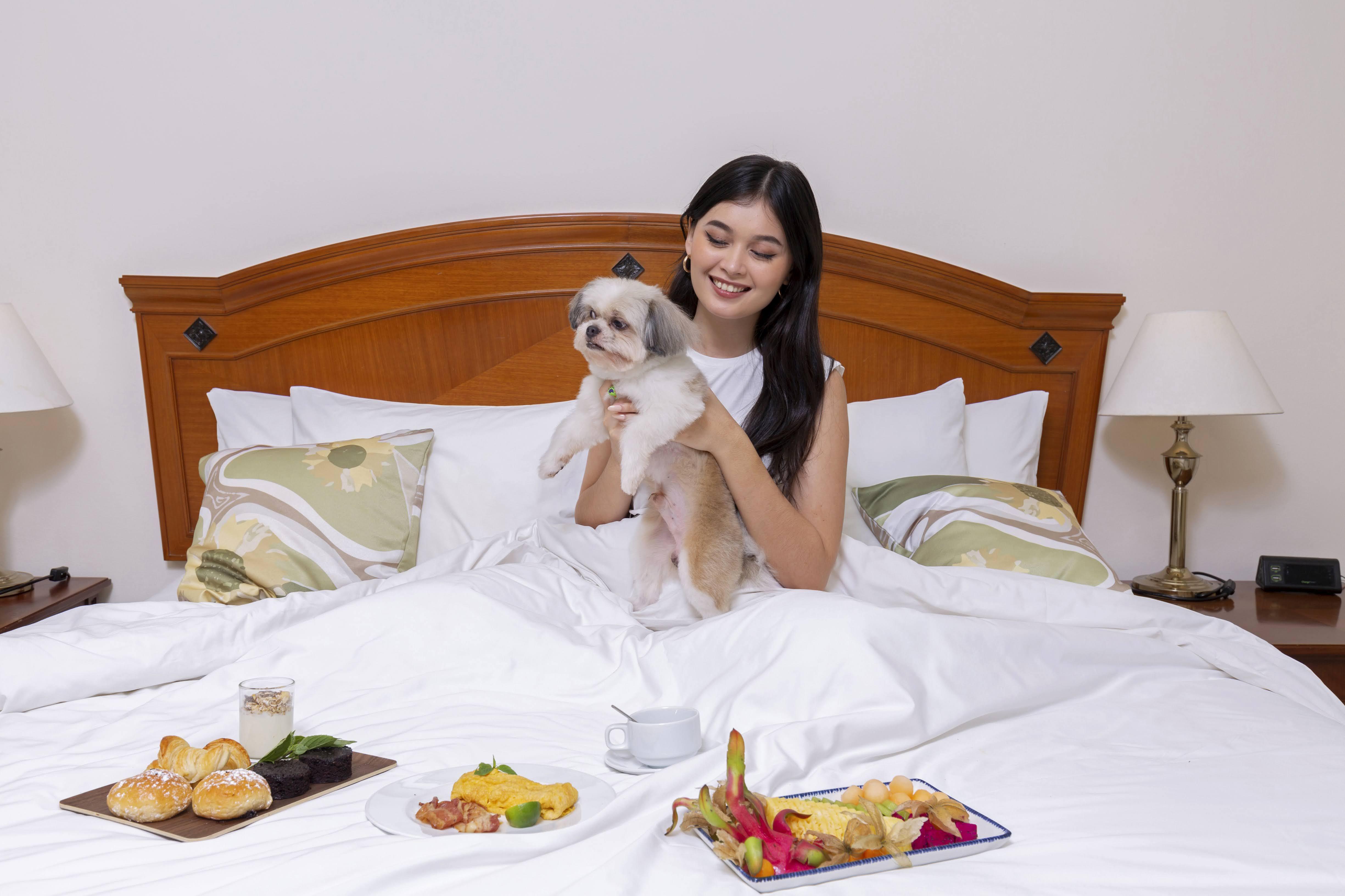 Himawari Hotel Apartments Phnom Penh Dış mekan fotoğraf