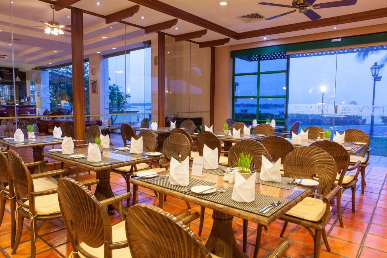 Himawari Hotel Apartments Phnom Penh Dış mekan fotoğraf